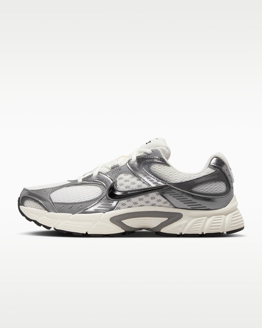 Nike V5 RNR Gris